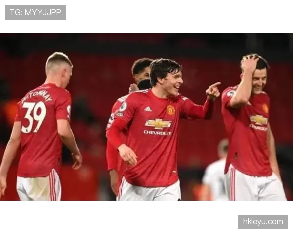 曼联强势出击,力争榜首展现争冠决心 曼联强势出击,力争榜首展现争冠决心