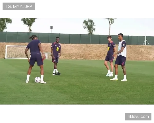 赖斯领衔国家队开启新篇章，青春阵容蓄势冲击未来赛季目标