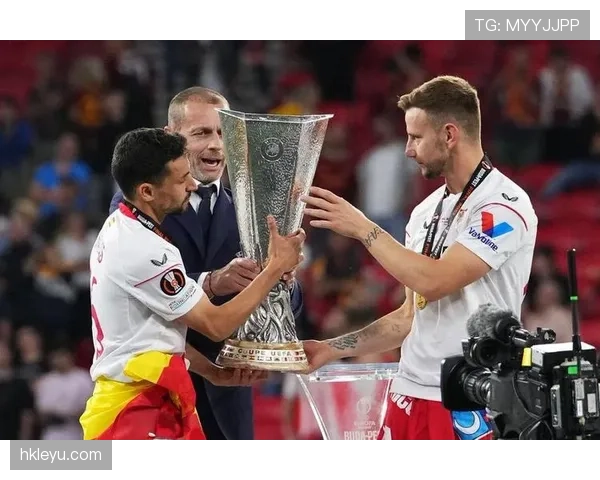 欧联杯决赛：传奇球队强势回归，剑指历史辉煌