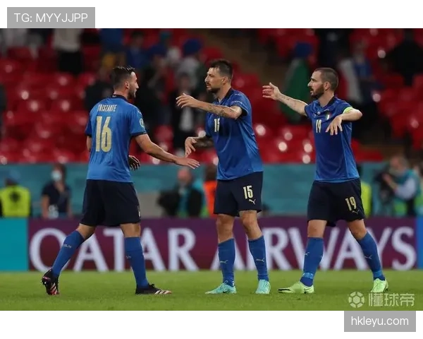 格拉纳达战术调整后防守效率提升,近期表现趋于稳健 格拉纳达战术调整后防守效率提升,近期表现趋于稳健